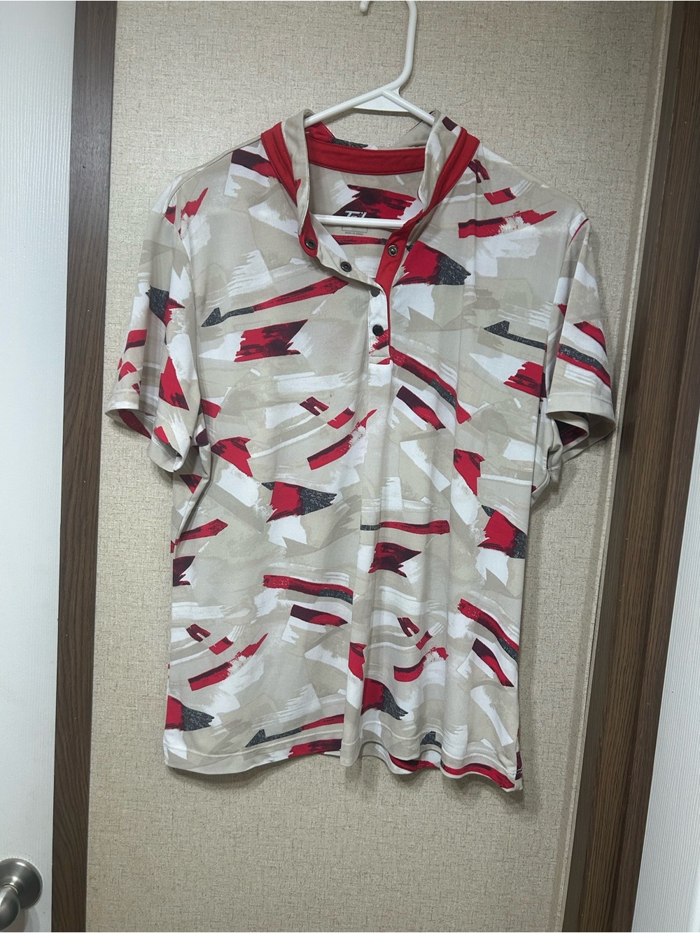 Tail Beige Polo with Red and Black Brushstroke Print
